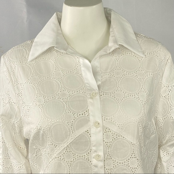 Isabel top white button down eyelet peplum - Picture 3 of 6